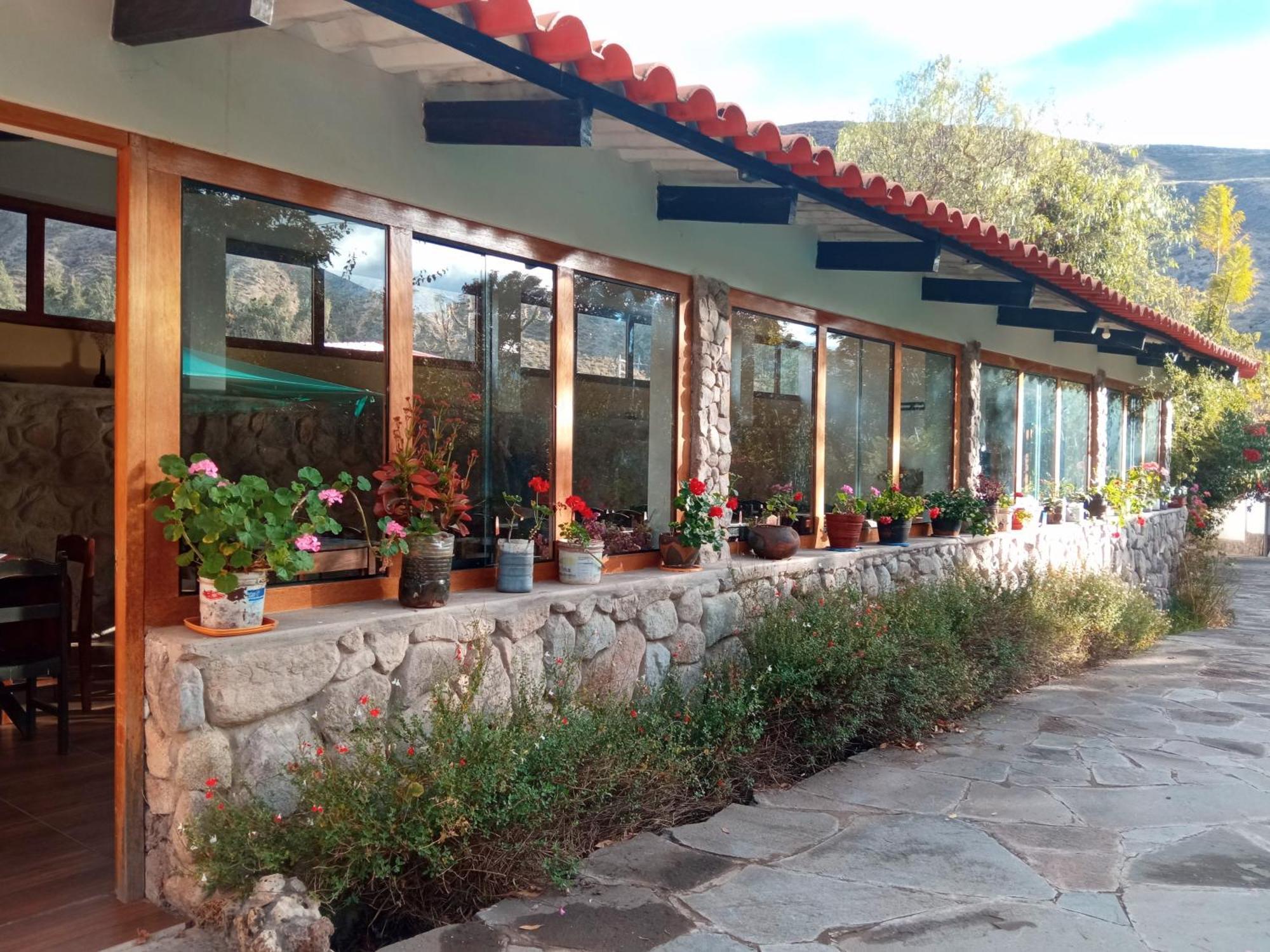 Casa De Mama Valle - Urubamba Buitenkant foto